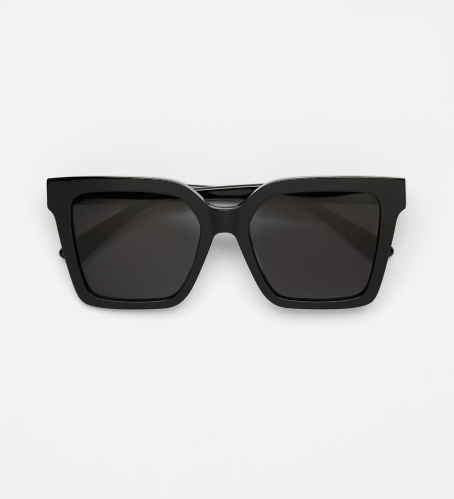 Ivy Black Sunglasses