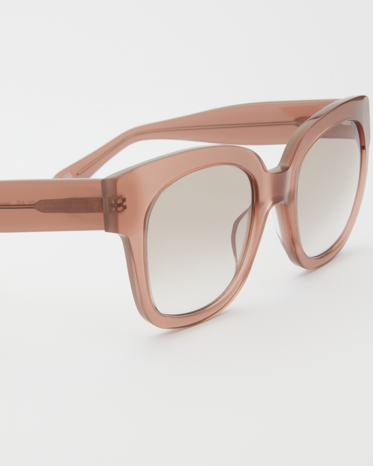 Chloe Taupe Tinted