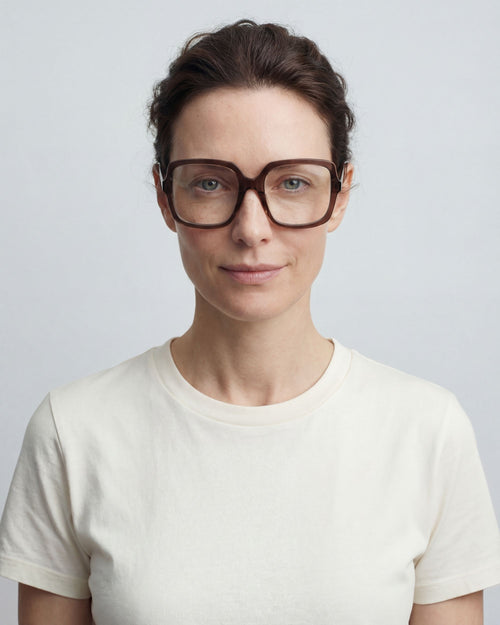 Elara Dark Brown Readers