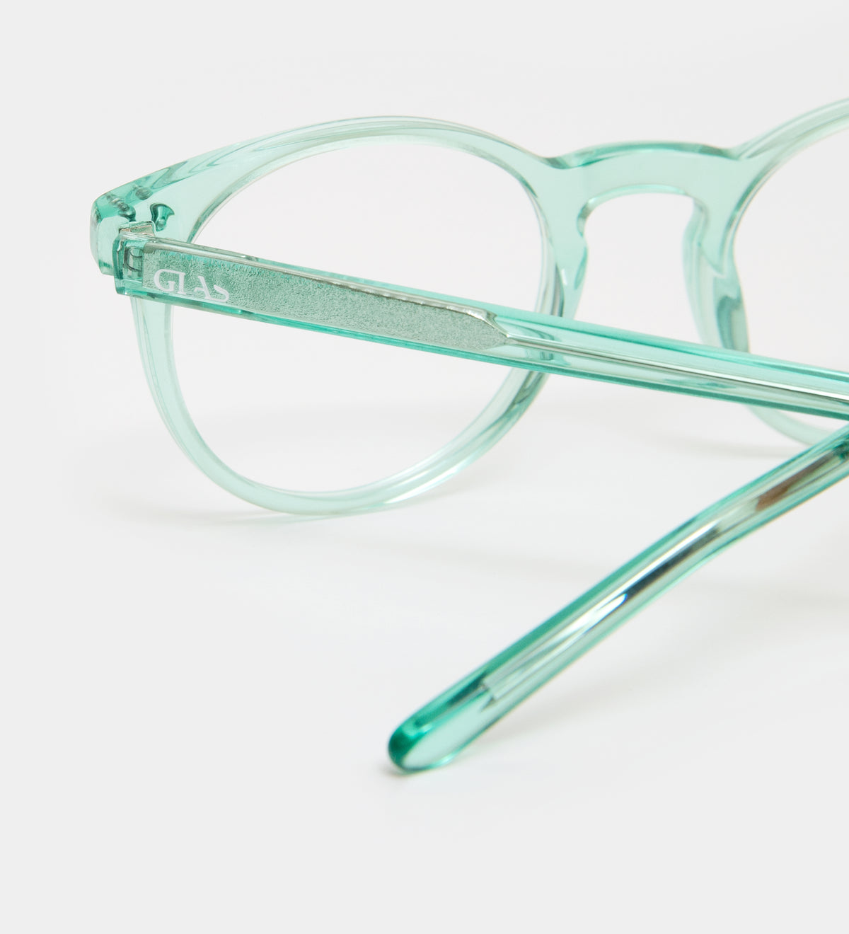 Emily Bright Green Blue light