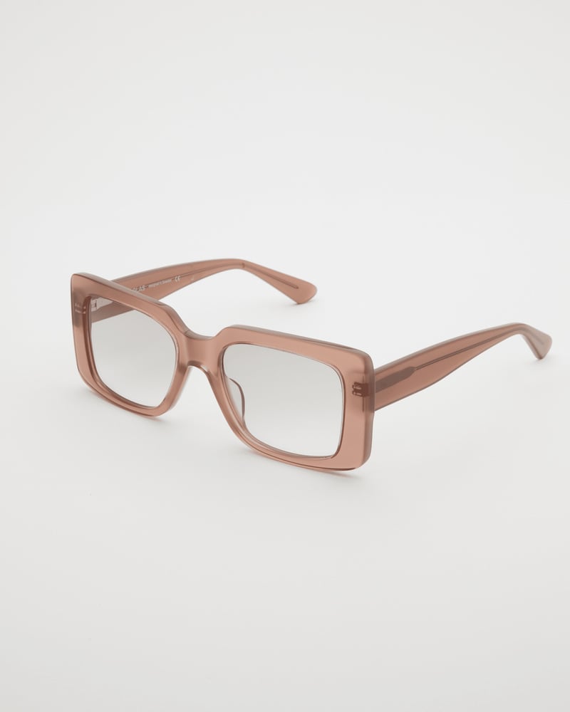 Estrid Taupe Tinted