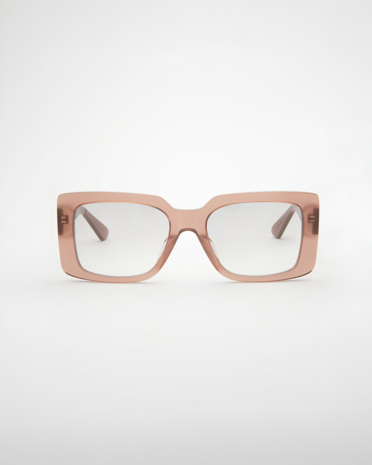 Estrid Taupe Tinted