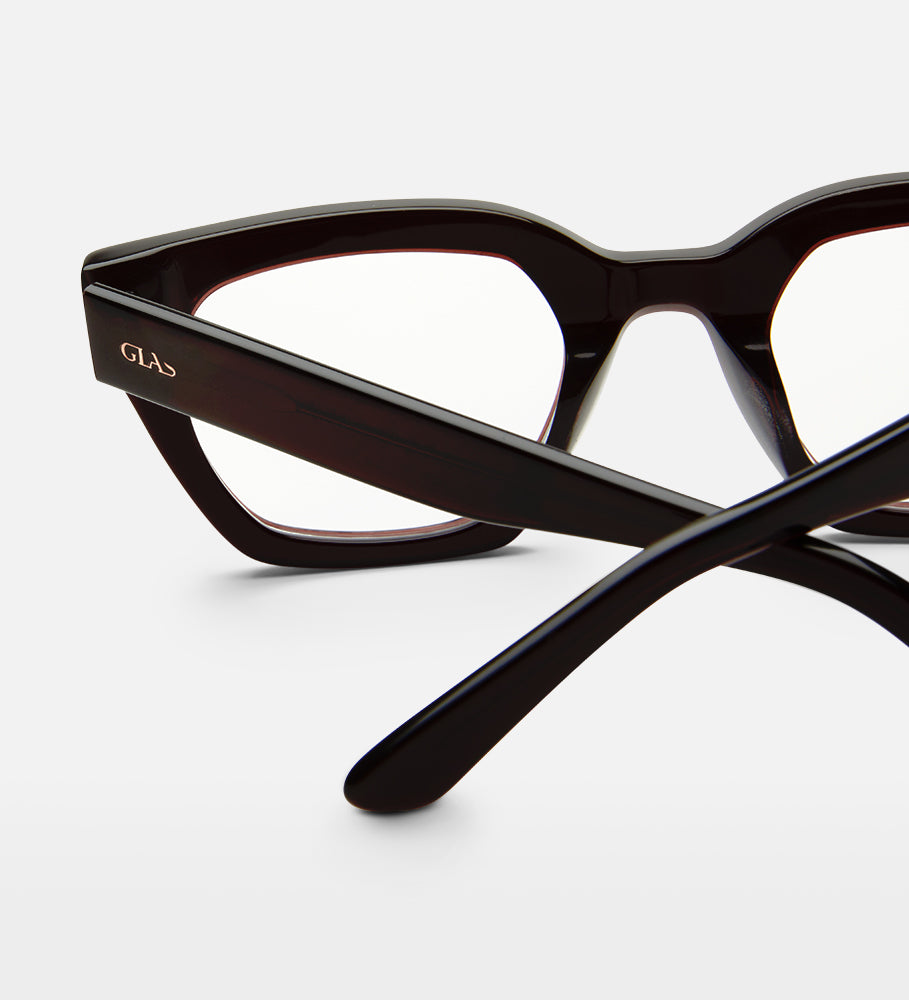Kiara Dark Brown Blue Light