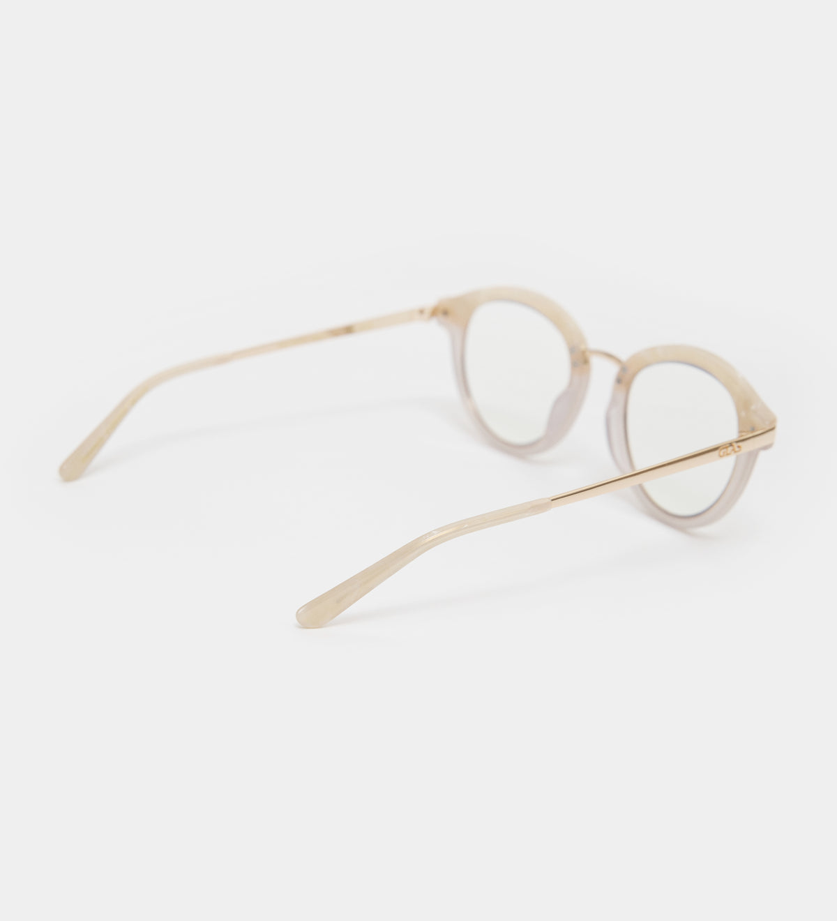 Mira Almond Readers