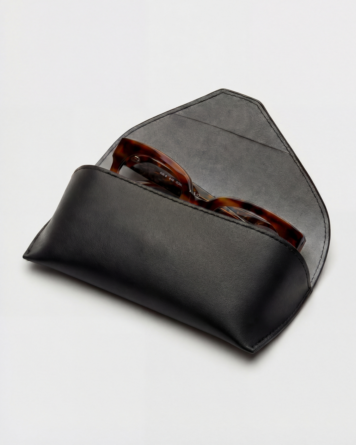 Vegan Leather Envelope Case Black